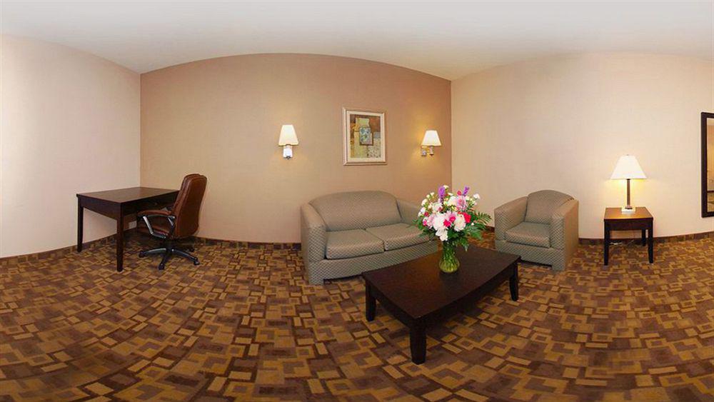 Suburban Extended Stay La Place Facilities photo